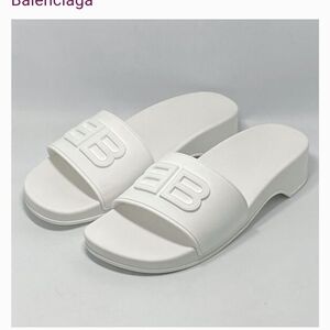 Balenciaga Women's White Slide Sandals 38